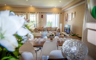 3 Bedroom Duplex in Mt Edgecombe Estate 1 & 2