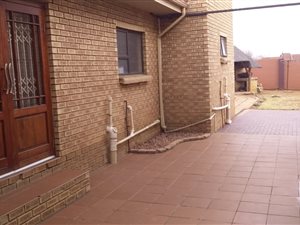 3 Bed House in Steel Park