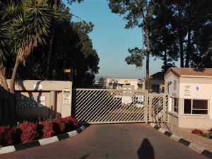 2 Bedroom Apartment in Rembrandt Park