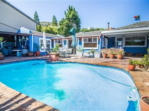 5 Bed House in Capri