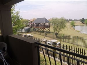 2 Bed Townhouse in Helderwyk Estate