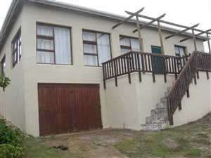 5 Bed House in Stilbaai
