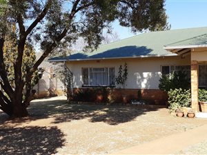 3 Bed House in Kanana