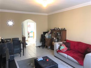 2 Bed Apartment in Rynfield