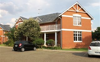 Commercial space in Dainfern
