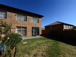 4 Bed House in Tijger Valley and surrounds