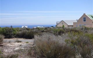 719 m² Land available in Grotto Bay