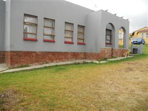 3 Bedroom House in Kwadwesi
