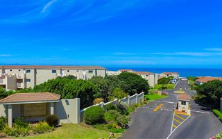 3 Bedroom Apartment in Westcliff