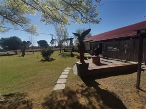 4 Bed House in Bloemspruit