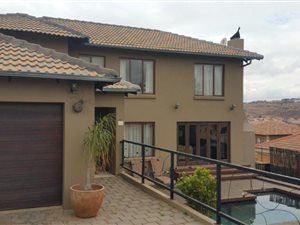 4 Bed House in Rangeview