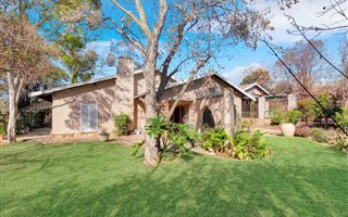 4 Bedroom House in Bryanston East