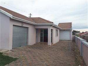 219 m² Office Space in Mthata