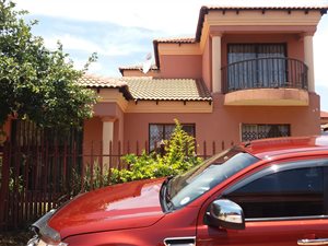 3 Bed House in Rosslyn