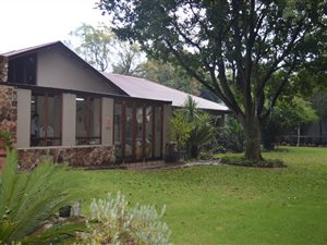 7 Bed House in Irene