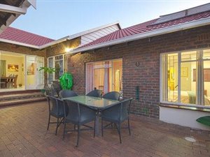 4 Bed House in Rembrandt Park