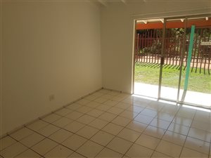 2 Bed Garden Cottage in Bredell AH