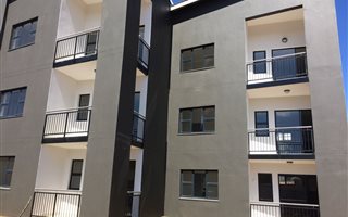 2 Bedroom Apartment in Rietvalleirand