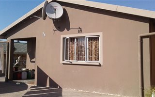 3 Bedroom House in Trenance Park