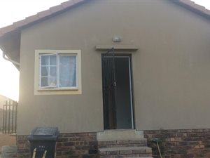2 Bed House in Cosmo City