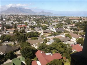 1 Bed Apartment in Milnerton Central