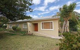 4 Bedroom House in Franschhoek