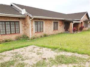 4 Bed House in Aquadene