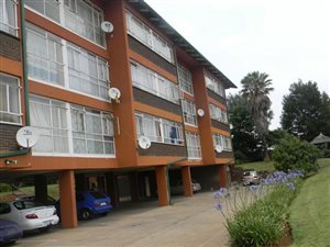 2 Bed Flat in Rhodesfield