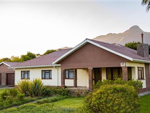4 Bed House in Bodorp