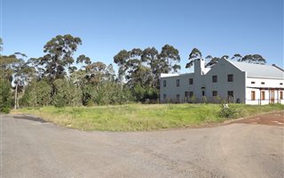 797 m² Land available in Swellendam