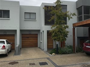 3 Bed Apartment in Stellenbosch Central