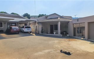 3 Bedroom House in Chase Valley Downs