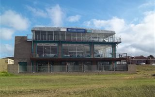 1200 m² Commercial space in Heiderand