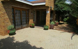 4 Bedroom Townhouse in Kimberley