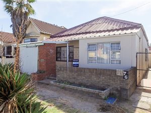 5 Bed House in Quigney