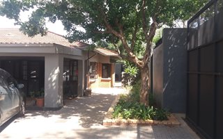 1 Bedroom Apartment in Menlo Park
