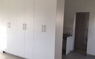 1 Bedroom House in Panorama