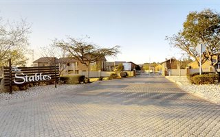 2 Bedroom House in Mooikloof Ridge