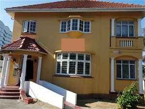 637 m² Office Space in Musgrave