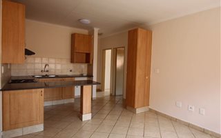 2 Bedroom Apartment in Silver Lakes