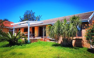 3 Bedroom House in Bluff