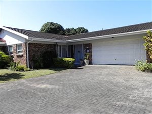 3 Bed Townhouse in Uvongo