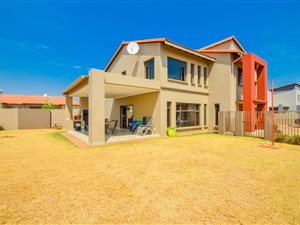 4 Bed House in Hazeldean (Silverlakes Surroundings)