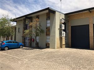 669 m² Industrial space in Eastgate