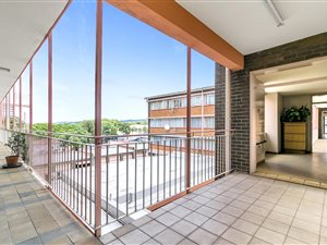 1 Bed Apartment in LesMarais