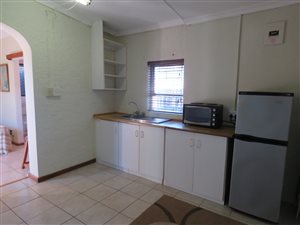 1 Bedroom Garden Cottage in Goodwood