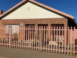 3 Bed House in Kimberley Central