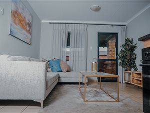 2 Bed Apartment in Glenvista