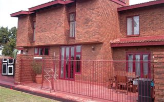 3 Bedroom Duplex in The Hill