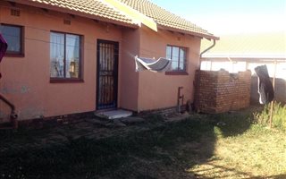 2 Bedroom House in Evaton West